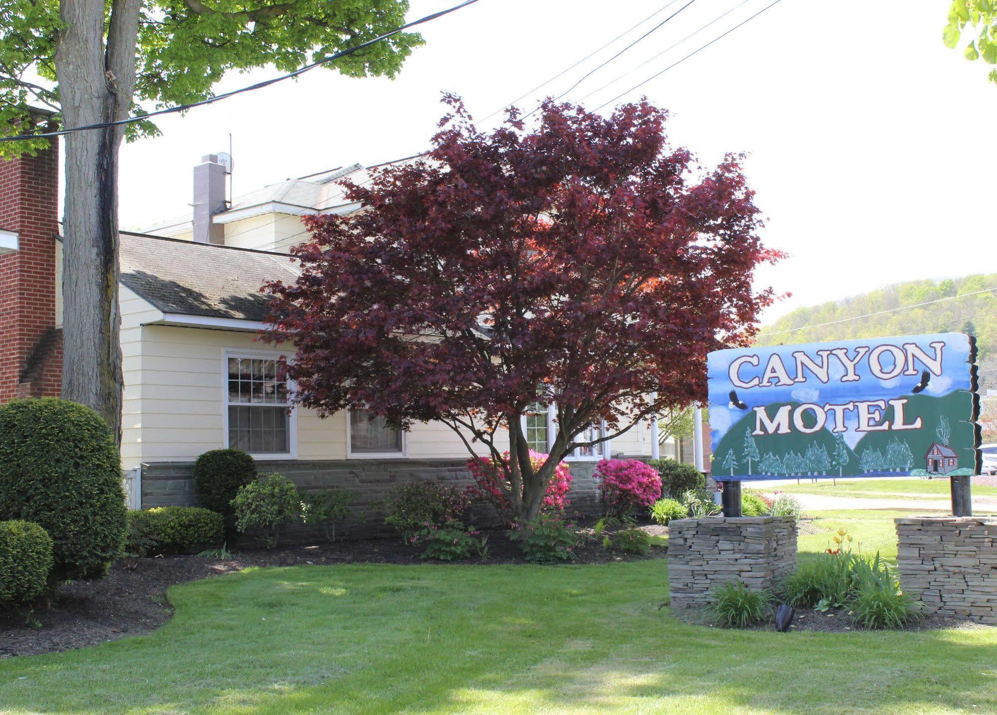 Canyon Motel Wellsboro Exteriör bild